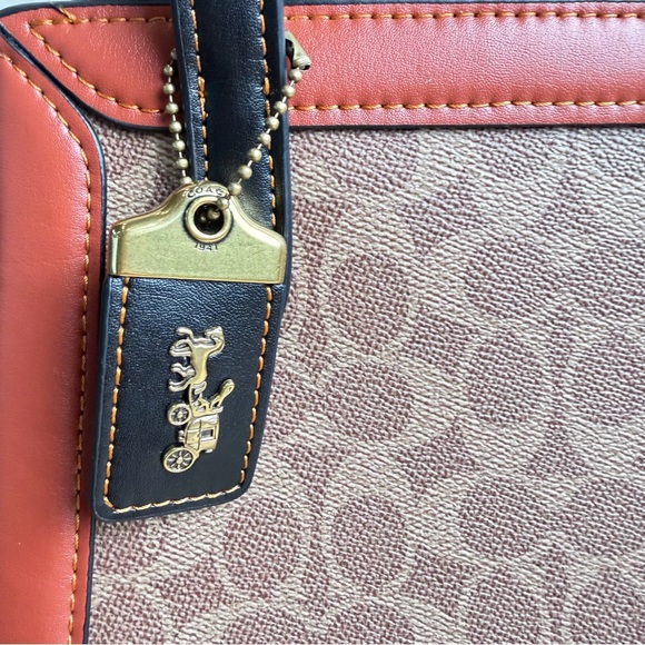 Coach Signature Canvas and Leather Tote - Magnetic Closure - Picture 8 of 16